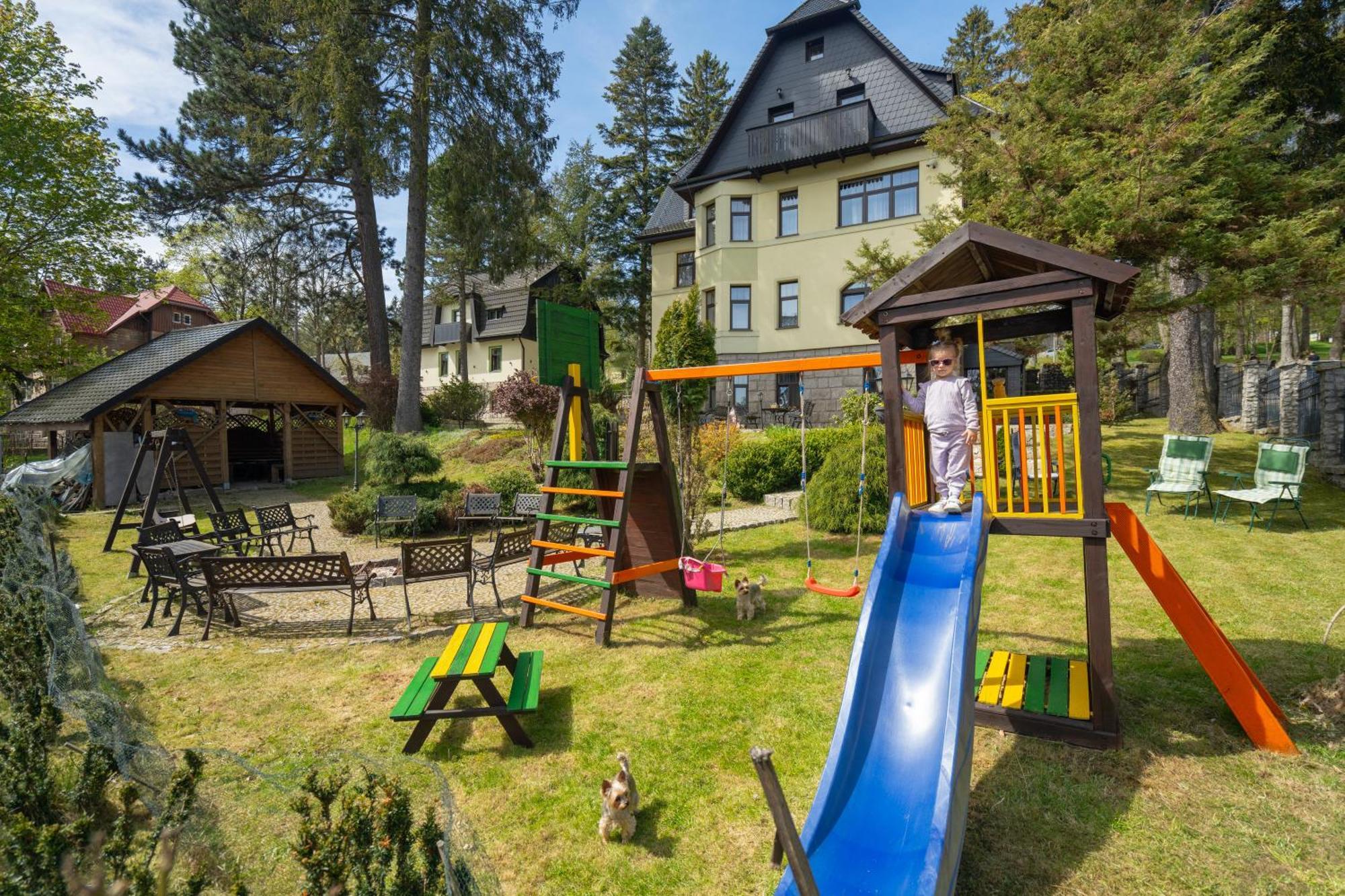 Willa Hanka Noclegi Ze Sniadaniami Szklarska Poreba Bagian luar foto